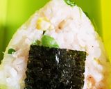 辛子明太子とコーンと豆苗のおにぎり作り方3写真