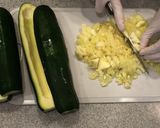 ラクックで！挽き肉入りズッキーニ ボード作り方2写真