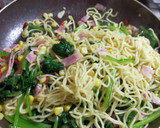 ほうれん草とコーンの塩焼きそば作り方6写真