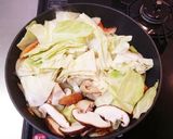 野菜がたっぷり取れる優しいチキンヌードル作り方5写真