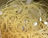 トマトと大葉と納豆のパスタ作り方7写真