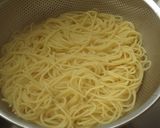 豚肉とキャベツのにんにくバター醤油パスタ作り方1写真