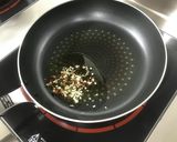 ソフトシェルクラブのペペロンチーノ作り方7写真