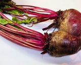旬の生ビーツの茎の炒め物作り方1写真