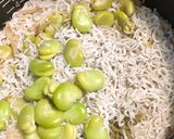 そら豆と釜揚げしらすのフワフワ炊き込ご飯作り方3写真
