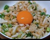 めんつゆマヨうどんにネギ天かす黄身のせ作り方5写真