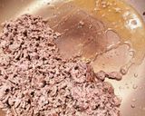 ビビンバおにぎり!薄焼き卵で巻き巻き〜作り方1写真