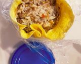 ビビンバおにぎり!薄焼き卵で巻き巻き〜作り方6写真