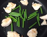 鶏ささみとニンニクの芽のレモンマヨソテー作り方5写真
