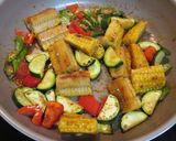 食欲そそる！夏野菜のハリッサバター炒め作り方6写真