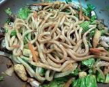 キャベツとオイルサーディンの味噌焼うどん作り方4写真