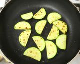 朝食にズッキーニトマトスクランブルエッグ作り方3写真