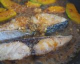 まろやか!ブリの玉ねぎソース照り焼き♪作り方5写真