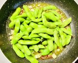 おつまみに♡枝豆のペペロンチーノ風♡作り方5写真
