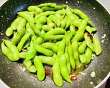おつまみに♡枝豆のペペロンチーノ風♡作り方7写真
