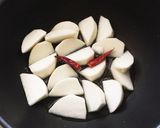 簡単ヘルシー☆カブと絹厚揚げのニラ炒め作り方2写真