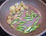 鶏むねとじゃがいもとアスパラの塩昆布炒め作り方5写真
