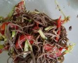 サバ水煮缶の蕎麦サラダ作り方4写真