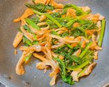 舞茸とほうれん草のガリバタソテー作り方6写真