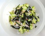 さっぱり☆ズッキーニわかめカニカマ酢の物作り方6写真