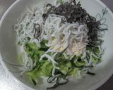 しらすときゅうりのごま味冷やしラーメン作り方2写真