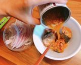 5分で絶品♡さば味噌缶で玉ねぎサラダ作り方2写真