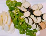 ☆夏野菜と豚バラ団子の甘酢あん炒め☆作り方3写真