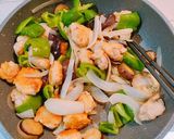 ☆夏野菜と豚バラ団子の甘酢あん炒め☆作り方4写真