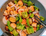 ☆夏野菜と豚バラ団子の甘酢あん炒め☆作り方5写真