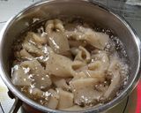 ネジネジコンニャクとシメジの炒め煮作り方6写真