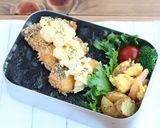 簡単☆お弁当にも♪海老と卵のバター醤油作り方5写真