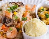 炊飯器で副菜も一緒に♡絶品エビピラフ作り方12写真