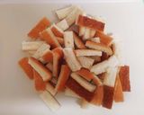 食パンの耳で★パングラタン!!作り方1写真