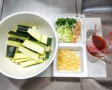 ズッキーニのレンジで煮浸し◎揚げ浸し風味作り方1写真