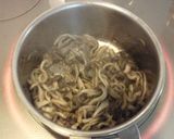 稲庭うどんにピッタリ☆ひらたけ麺だれ作り方3写真