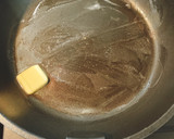 たっぷりタマネギと鶏肉のバター醤油炒め作り方4写真