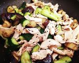 簡単！鶏ハムと夏野菜の中華風胡麻ドレ和え作り方7写真