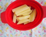 レンジで時短！じゃが芋・ワカメの味噌汁作り方1写真