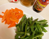 いんげんと人参で☆オイスターカレー炒め作り方1写真