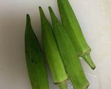 オクラとカニカマの彩りクラクラあえ作り方2写真