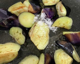 簡単美味しい　茄子と大葉の味噌炒め　作り方4写真