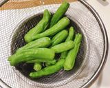 【簡単】キノコとししとうのとろ〜りチーズ作り方1写真