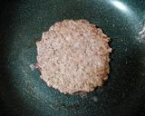 バーガー風サラダのせ薄焼きハンバーグ作り方5写真
