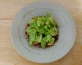 バーガー風サラダのせ薄焼きハンバーグ作り方9写真