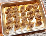 スパイスがきいたオーブンで焼く餃子作り方7写真