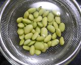 簡単！枝豆とふわふわたまごのお味噌汁作り方1写真