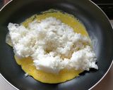 たくあんと卵のチャーハンおにぎり作り方2写真