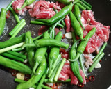 牛肉と三種の青野菜の中華炒め作り方2写真