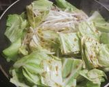 みょうがでさっぱり!夏の塩焼きそば作り方2写真