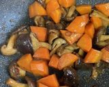 しいたけとにんじんのピリ辛炒め煮作り方4写真